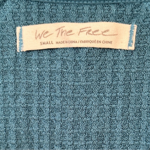 We the Free long sleeve V neck Thermal Tee, GUC, Small - Picture 5 of 6